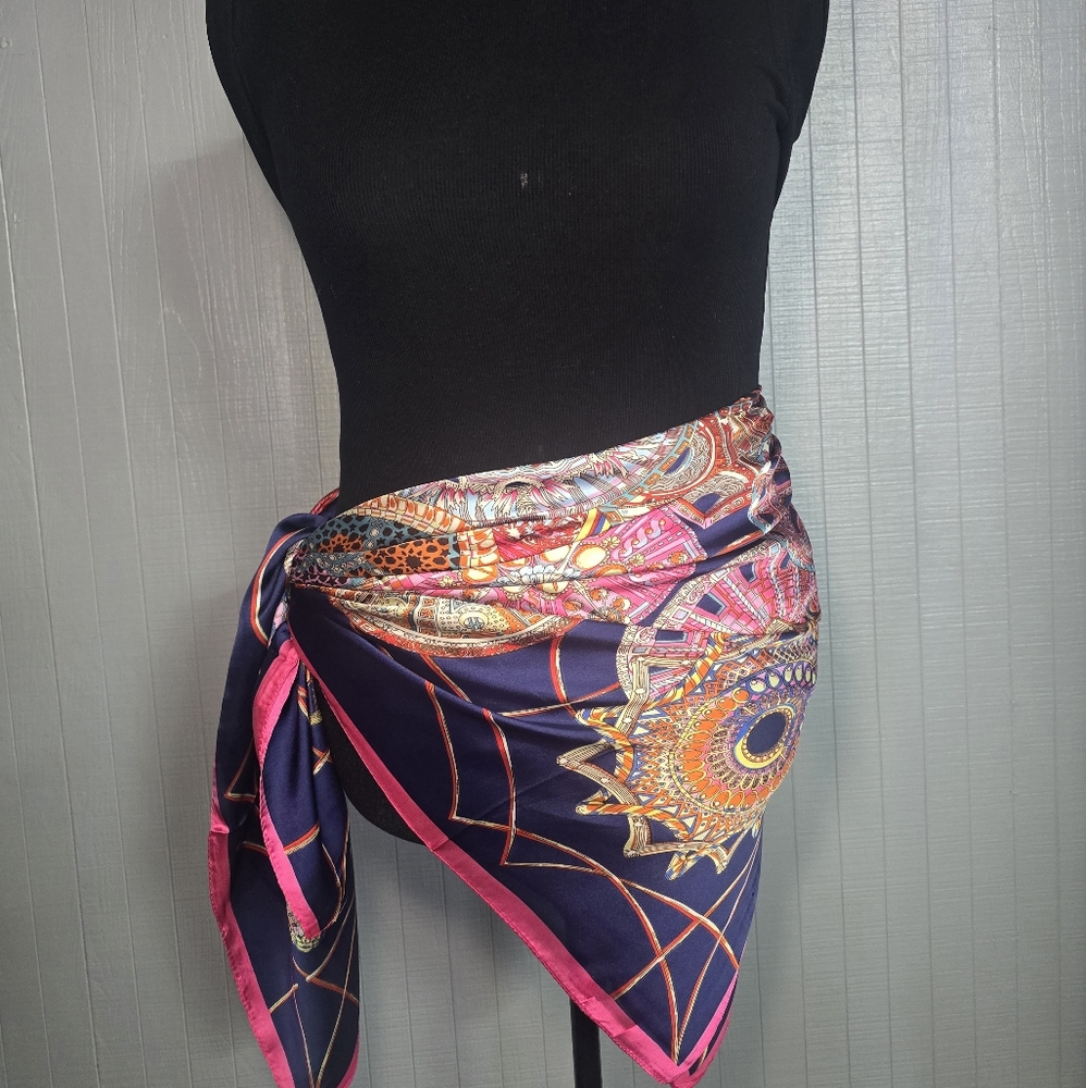 Elegant Pink and Navy Scarf - Picture 3 of 7